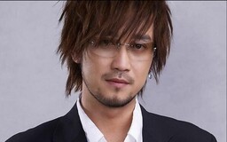 周传雄   关不上的窗铃声