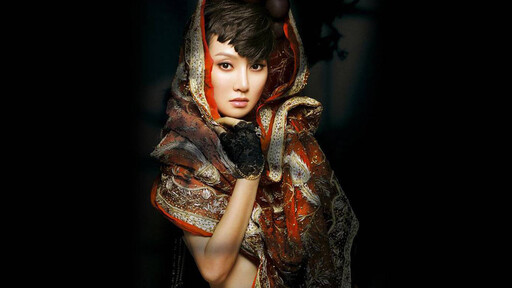 萨顶顶 - 左手指月_果子铃声