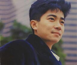 陳百強念親恩鈴聲