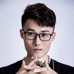 青花瓷粤语版 还将旧来意 怜取眼前人铃声