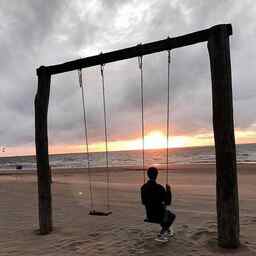 Eminem、Rihanna-Love The Way You Lie铃声